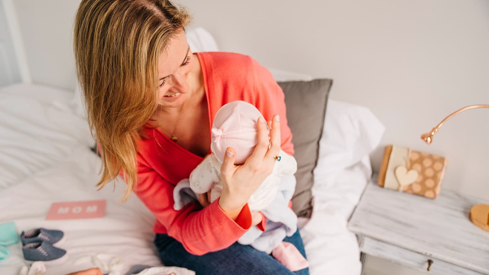 Surviving the First Week with a Newborn: How Your Nanny in Dubai Can Help